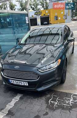 Ford Fusion  2015