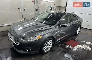 Ford Fusion  2015