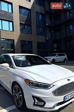 Ford Fusion  2020