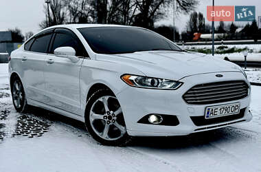 Ford Fusion  2014