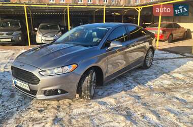 Ford Fusion  2013