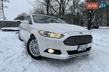 Ford Fusion  2013