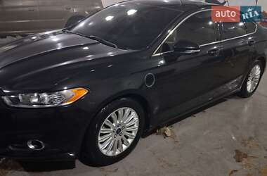 Ford Fusion  2013