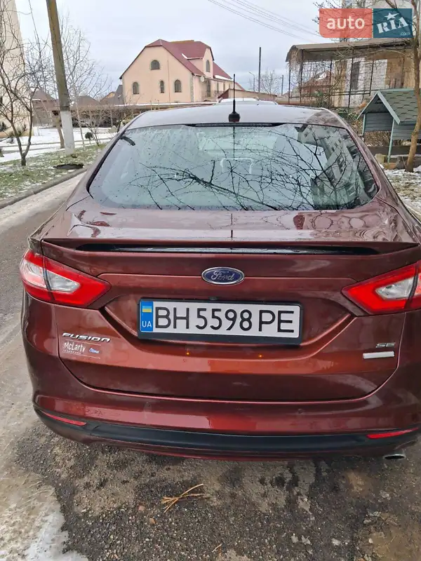 Ford Fusion 2016