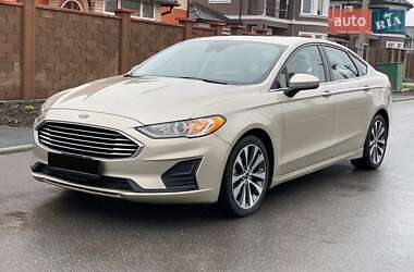Ford Fusion 2019