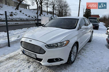 Ford Fusion  2013