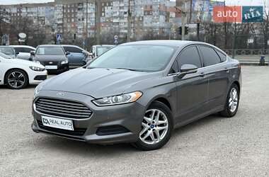 Ford Fusion  2014