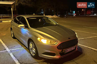 Ford Fusion  2015