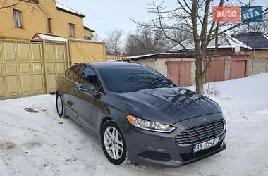 Ford Fusion 2015