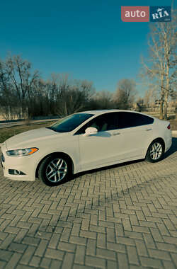 Ford Fusion  2014