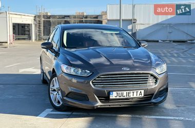 Ford Fusion  2016