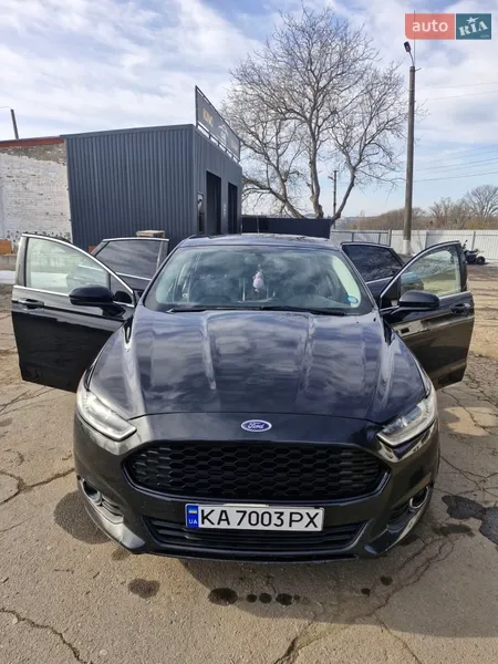 Ford Fusion 2015