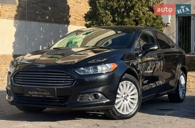 Ford Fusion  2013
