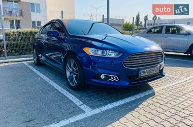 Ford Fusion  2015