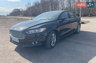 Ford Fusion  2015