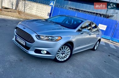 Ford Fusion  2013