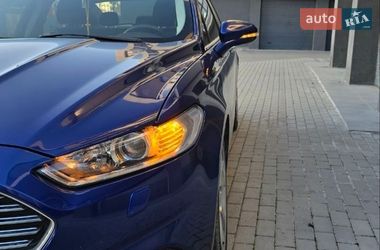 Ford Fusion  2014
