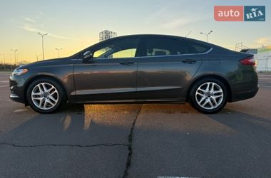 Ford Fusion  2015