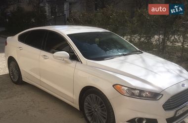 Ford Fusion  2014