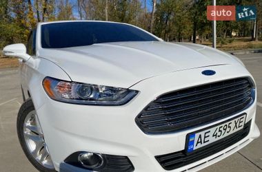 Ford Fusion  2015
