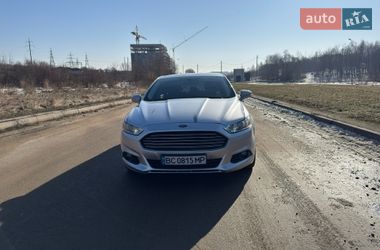 Ford Fusion 2014