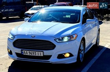Ford Fusion  2015