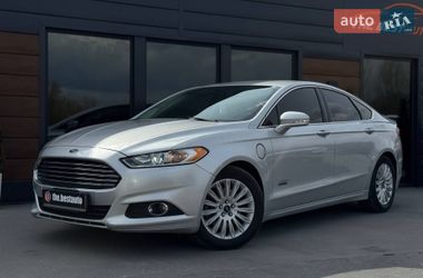 Ford Fusion  2013