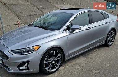 Ford Fusion  2019