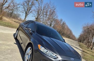 Ford Fusion 2015