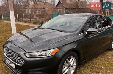 Ford Fusion  2015
