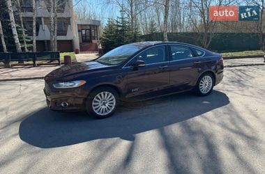 Ford Fusion  2013