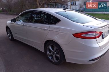 Ford Fusion  2012