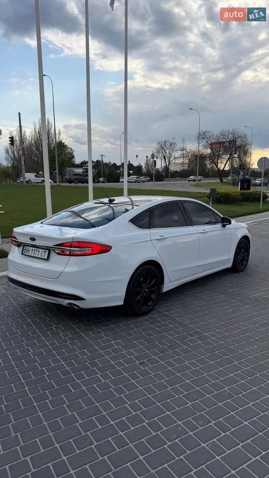 2017 Ford Fusion - мініатюра 2