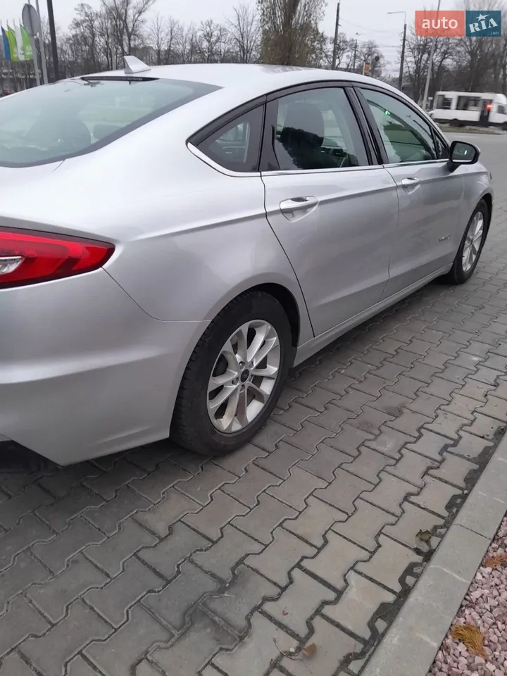 2019 Ford Fusion - мініатюра 3