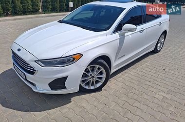 Ford Fusion  2019