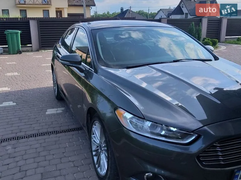 Ford Fusion