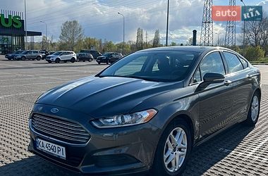 Ford Fusion  2015