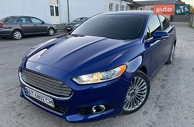 Ford Fusion  2012