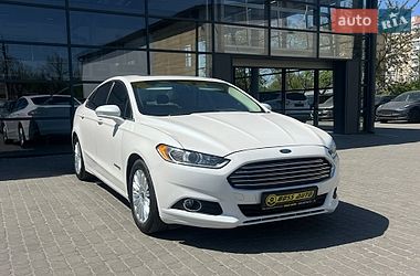 Ford Fusion  2012