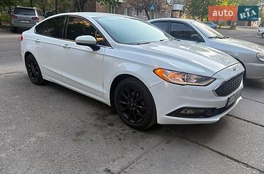 Ford Fusion  2016