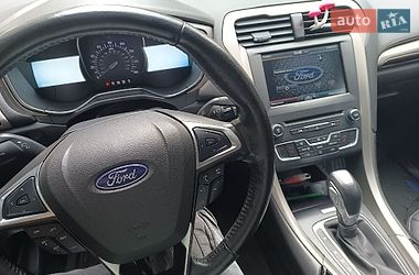 Ford Fusion  2016