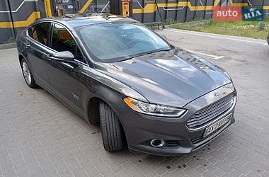 Ford Fusion  2015