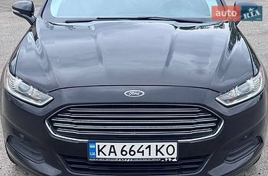 Ford Fusion 2015
