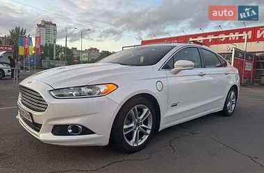 Ford Fusion  2015
