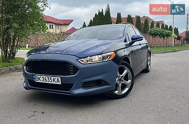 Ford Fusion  2015