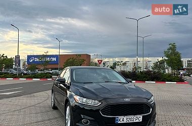Седан Ford Fusion 2015 в Киеве