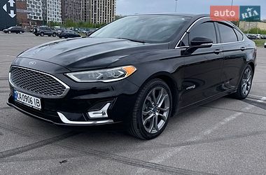 Ford Fusion  2019