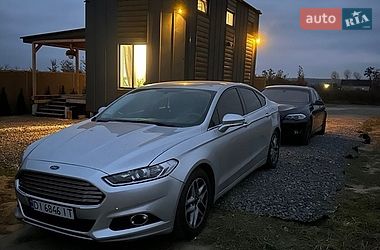 Ford Fusion  2015