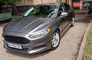 Ford Fusion  2013