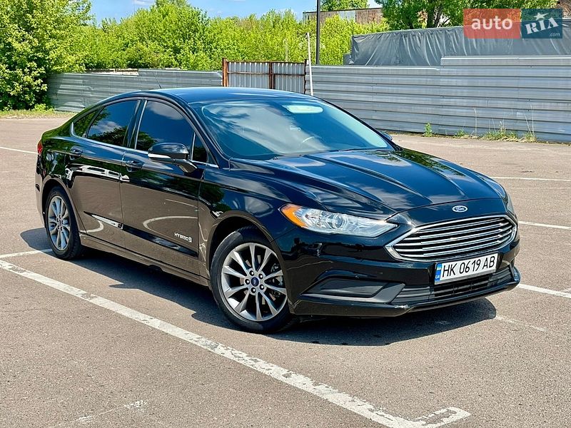 Седан Ford Fusion 2017 в Ровно
